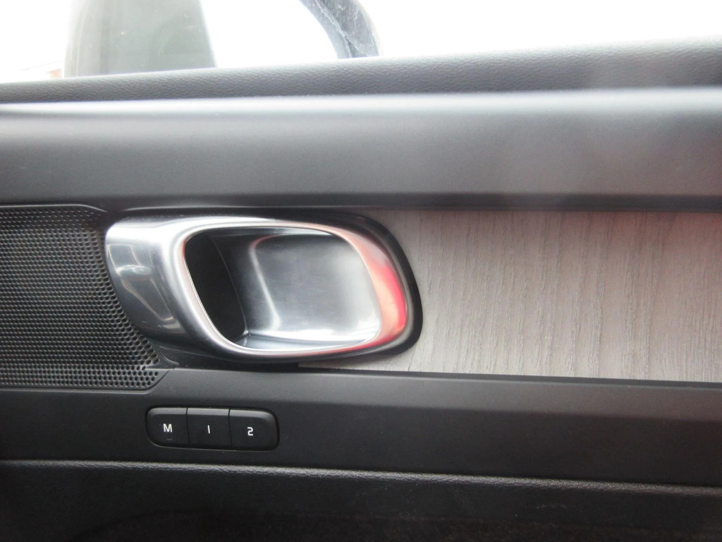 Volvo XC40 Xc40 Ultimate B4 Mhev Silver #11