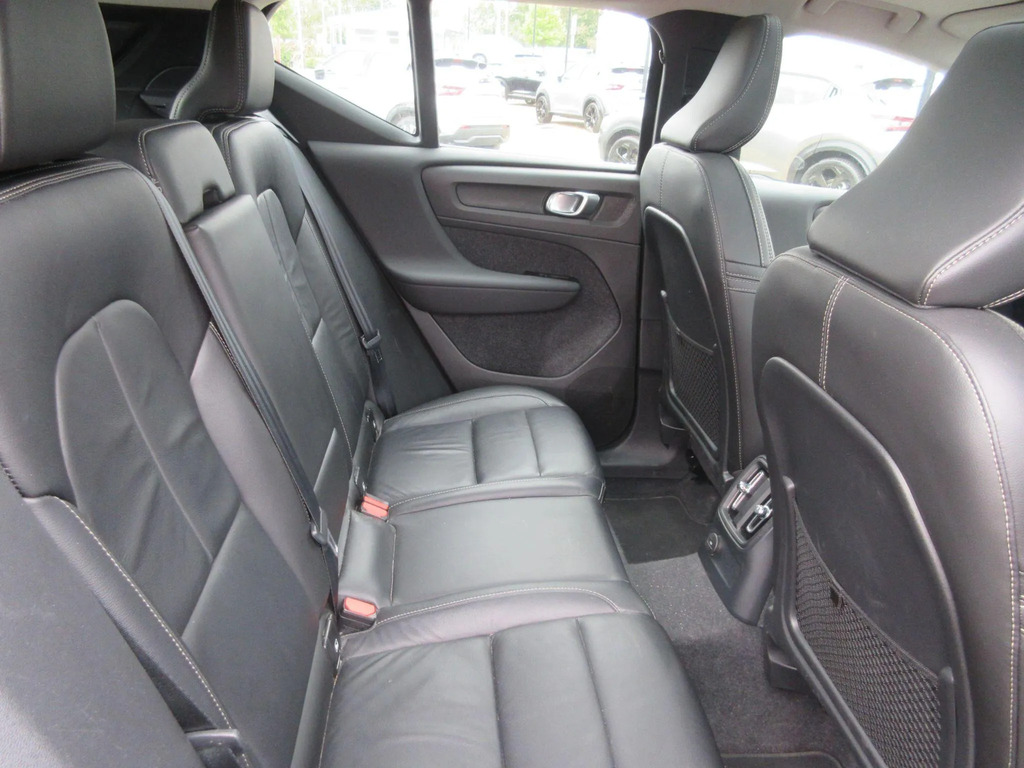 Volvo XC40 Xc40 Ultimate B4 Mhev Silver #7