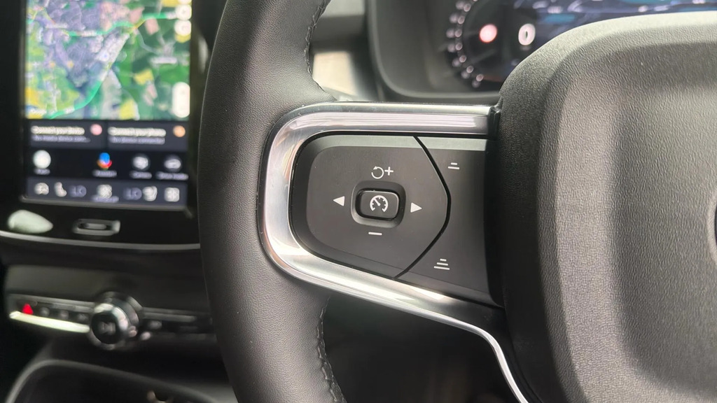 Volvo XC40 2.0 B4p Plus Dark Grey #20