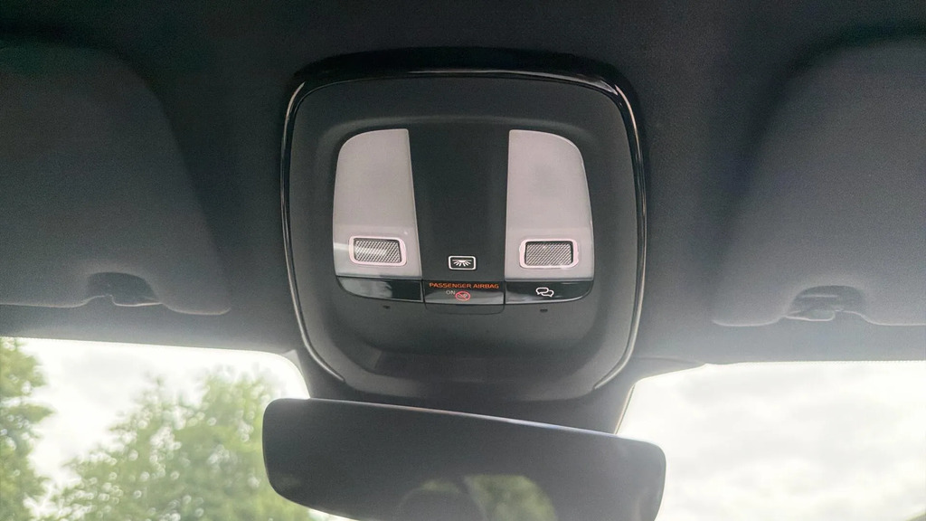 Volvo XC40 2.0 B4p Plus Dark Grey #26