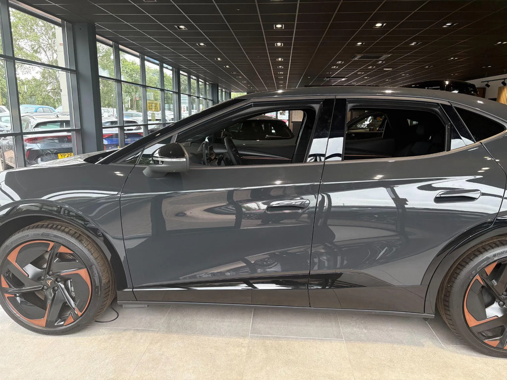Cupra Tavascan 77Kwh Vz1 Suv Coupe 4Drive #2