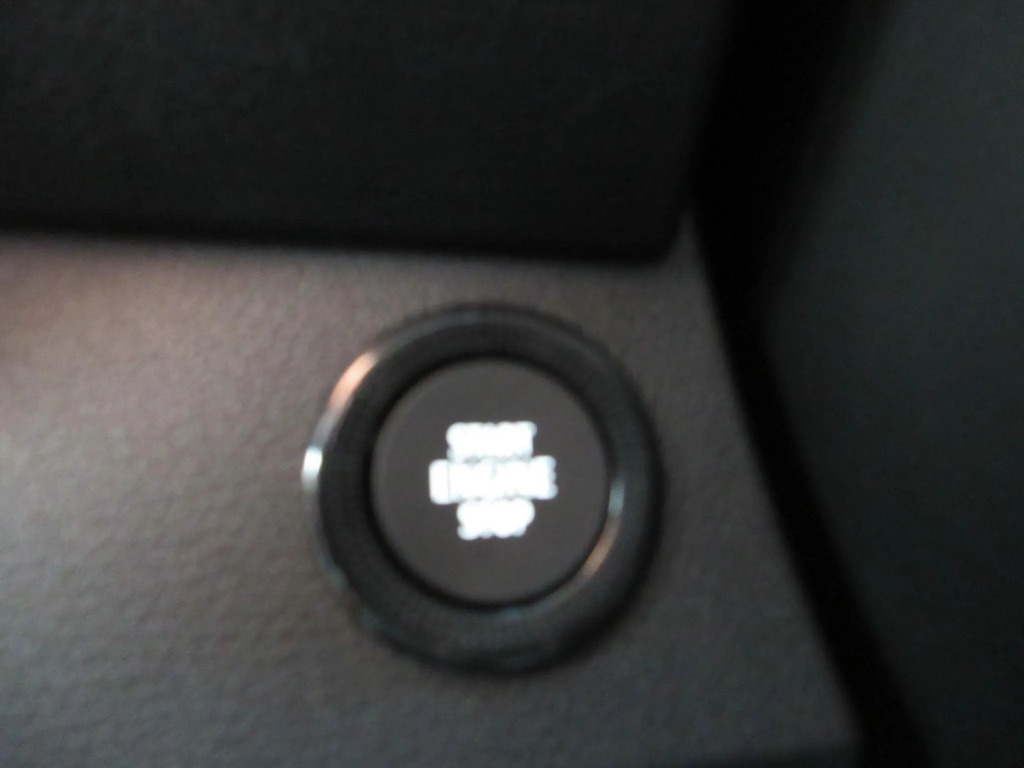 Dacia Sandero Stepway 1.0 Tce Extreme Cvt Green #37