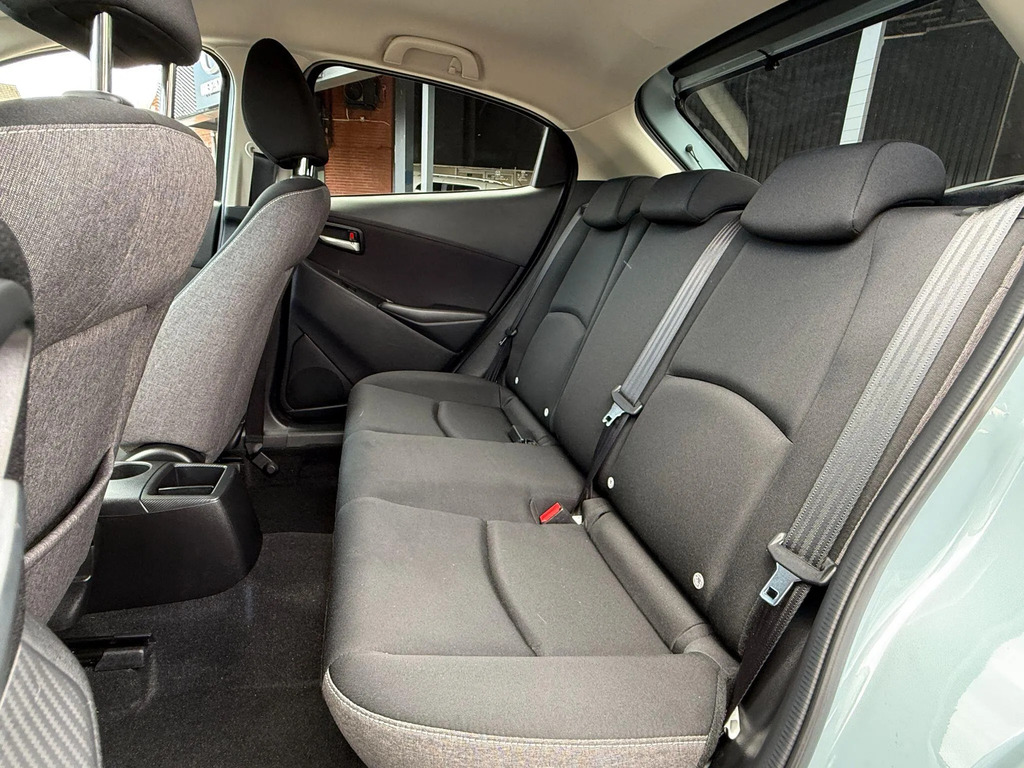 Mazda 2 Homura Aka 1.5 E-skyactiv G 90Ps Mhev Grey #14