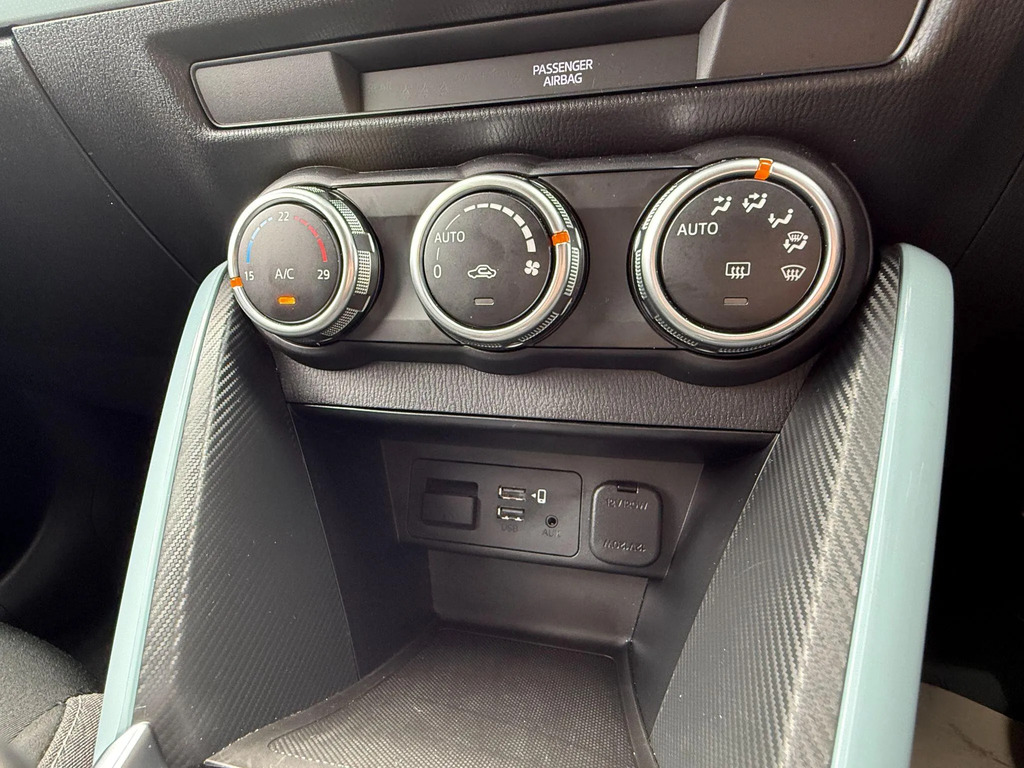Mazda 2 Homura Aka 1.5 E-skyactiv G 90Ps Mhev Grey #11