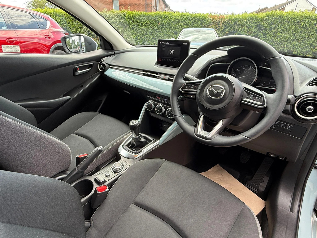 Mazda 2 Homura Aka 1.5 E-skyactiv G 90Ps Mhev Grey #9
