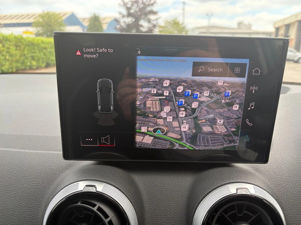 Audi Q2 35 Tfsi Black Edition 2025 Blue #27
