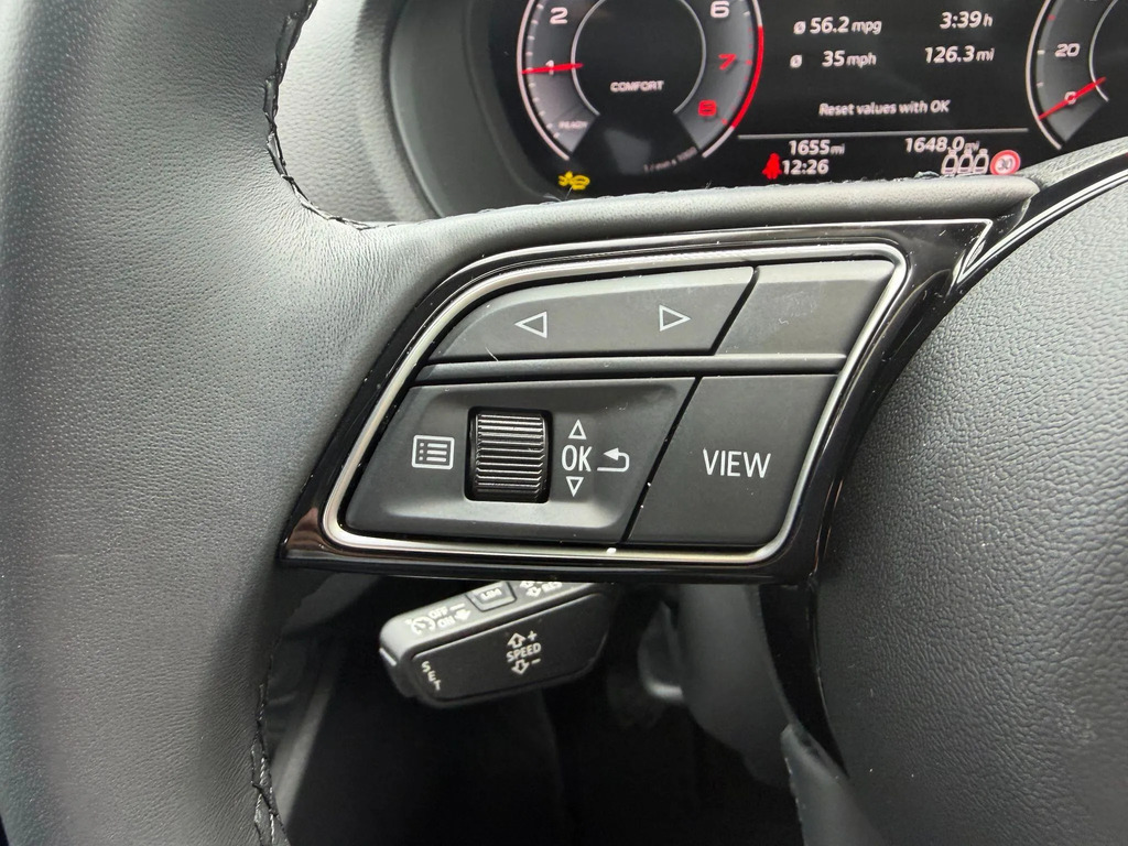Audi Q2 35 Tfsi Black Edition 2025 Blue #16