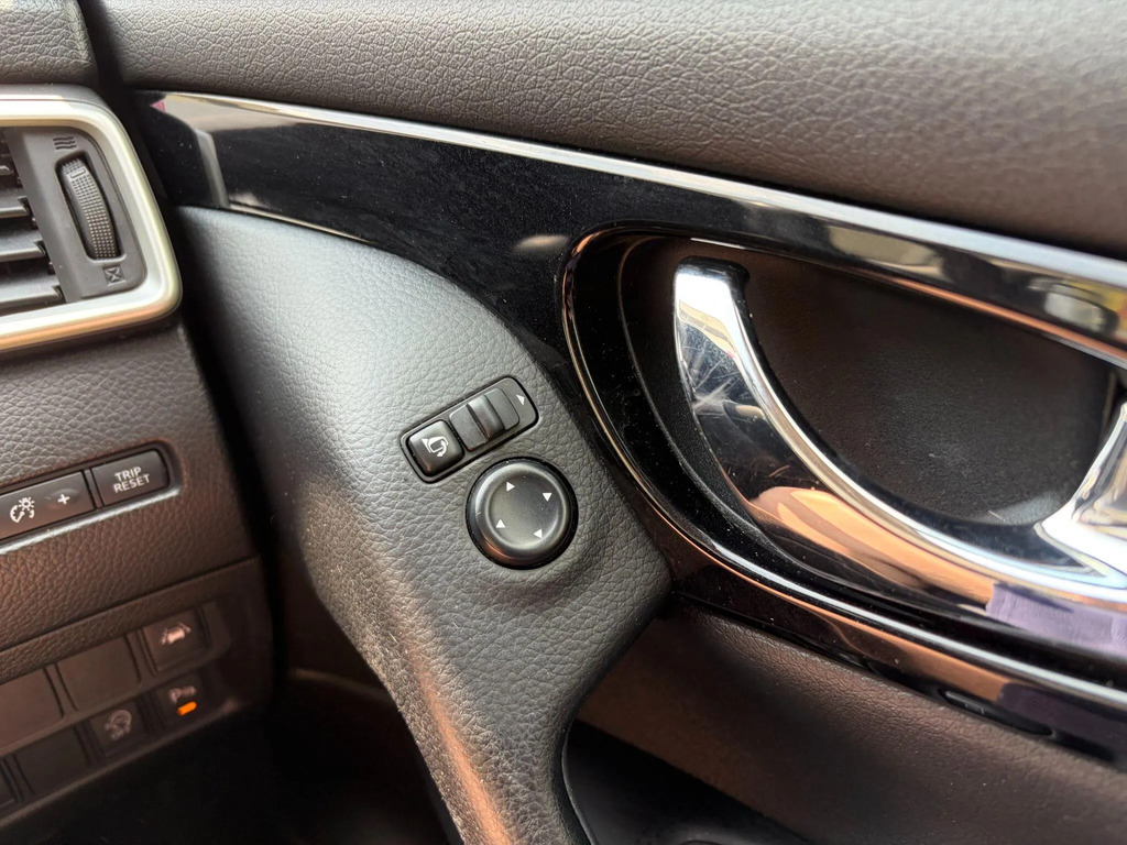 Nissan Qashqai N-tec Silver #14