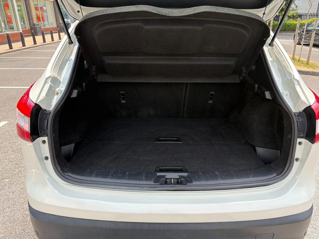 Nissan Qashqai N-tec Silver #24