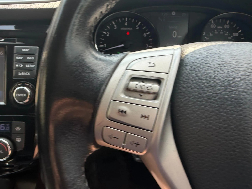 Nissan Qashqai N-tec Silver #16