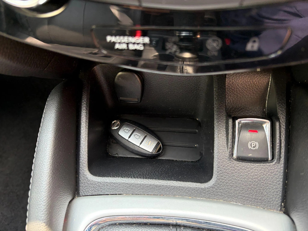 Nissan Qashqai N-tec Silver #9