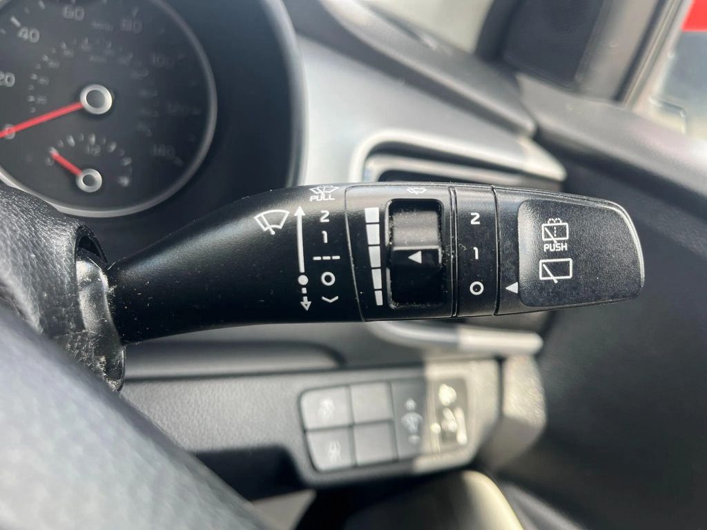 Kia Stonic Stonic Mixx Isg White #26