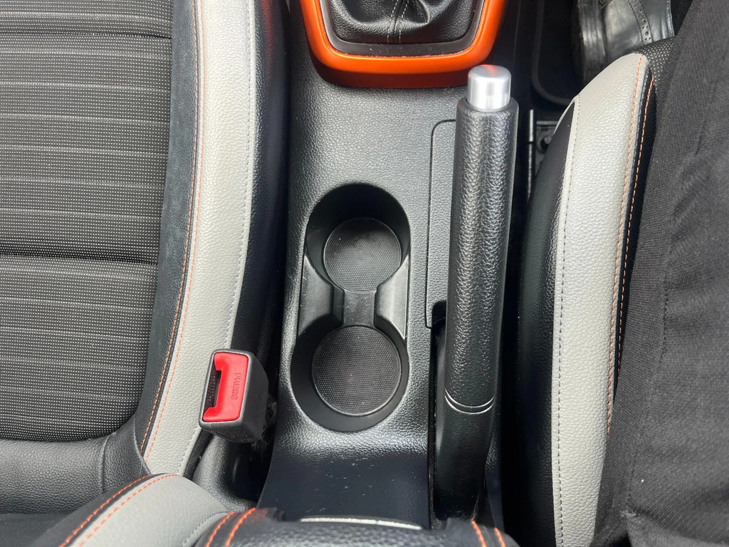 Kia Stonic Stonic Mixx Isg White #38