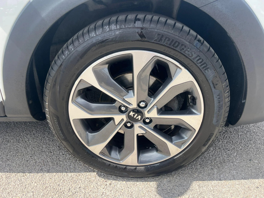 Kia Stonic Stonic Mixx Isg White #16