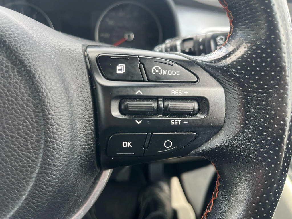 Kia Stonic Stonic Mixx Isg White #25
