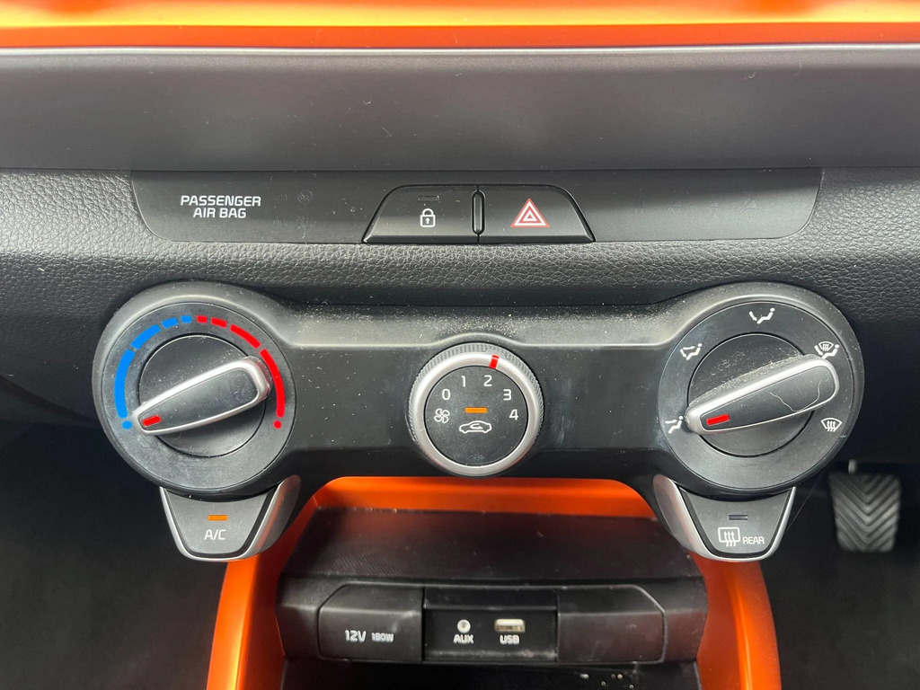 Kia Stonic Stonic Mixx Isg White #34