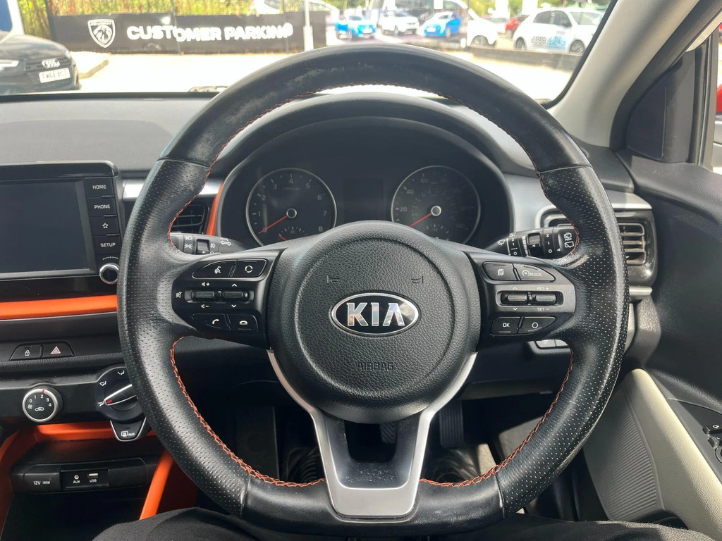 Kia Stonic Stonic Mixx Isg White #23