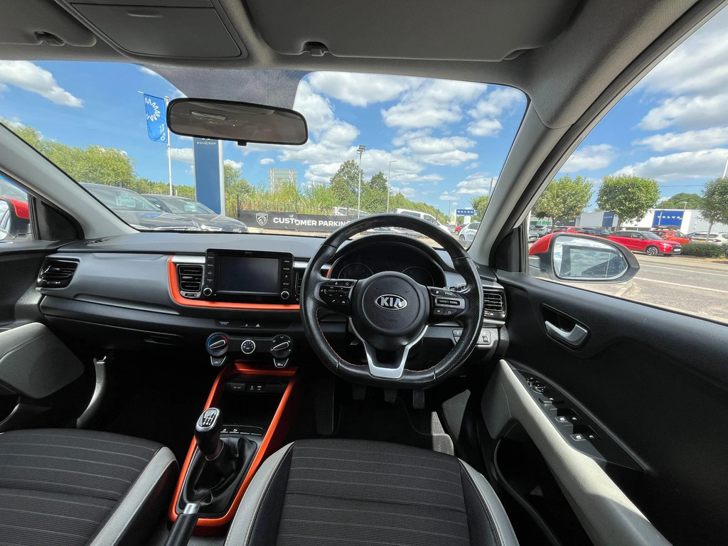 Kia Stonic Stonic Mixx Isg White #22