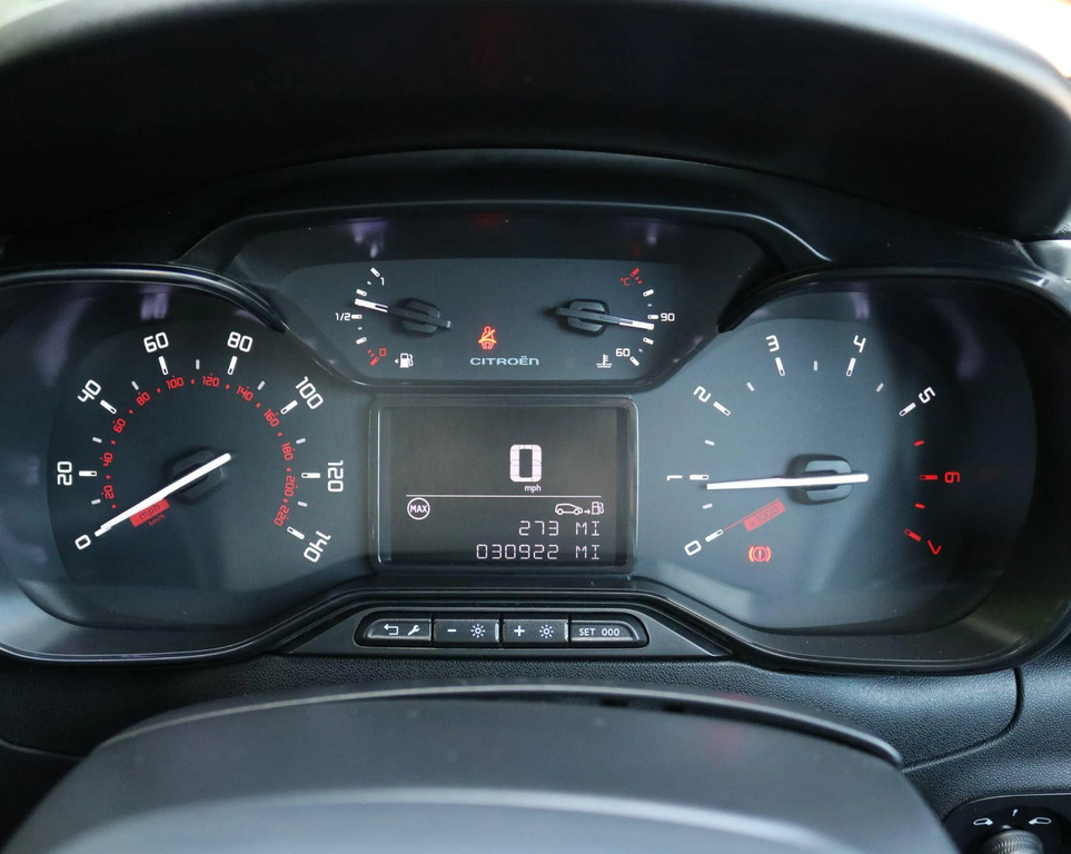 Citroen C3 1.2 Puretech Shine Ss 82 Bhp Beige #18