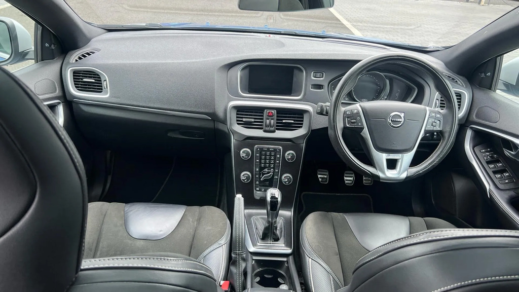 Volvo V40 2.0 D3 R-design Nav Plus Euro 6 Ss  #5