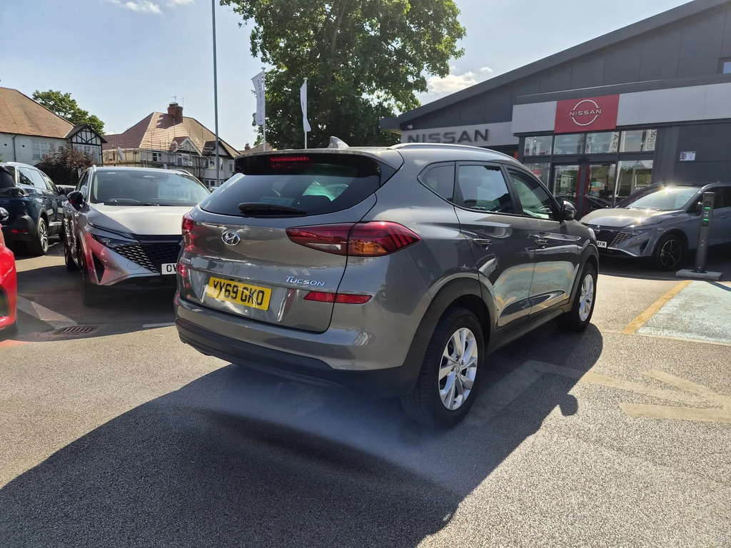 Hyundai Tucson #8