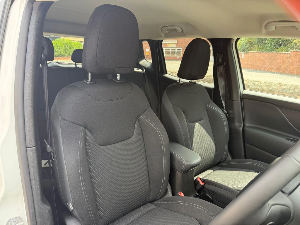 Jeep Renegade Suv  #13