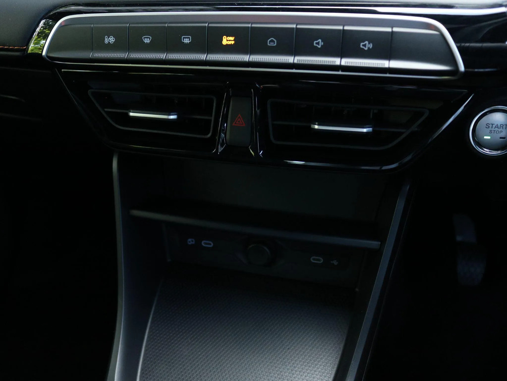 MG MG3 1.5 Hybrid Trophy Black #23