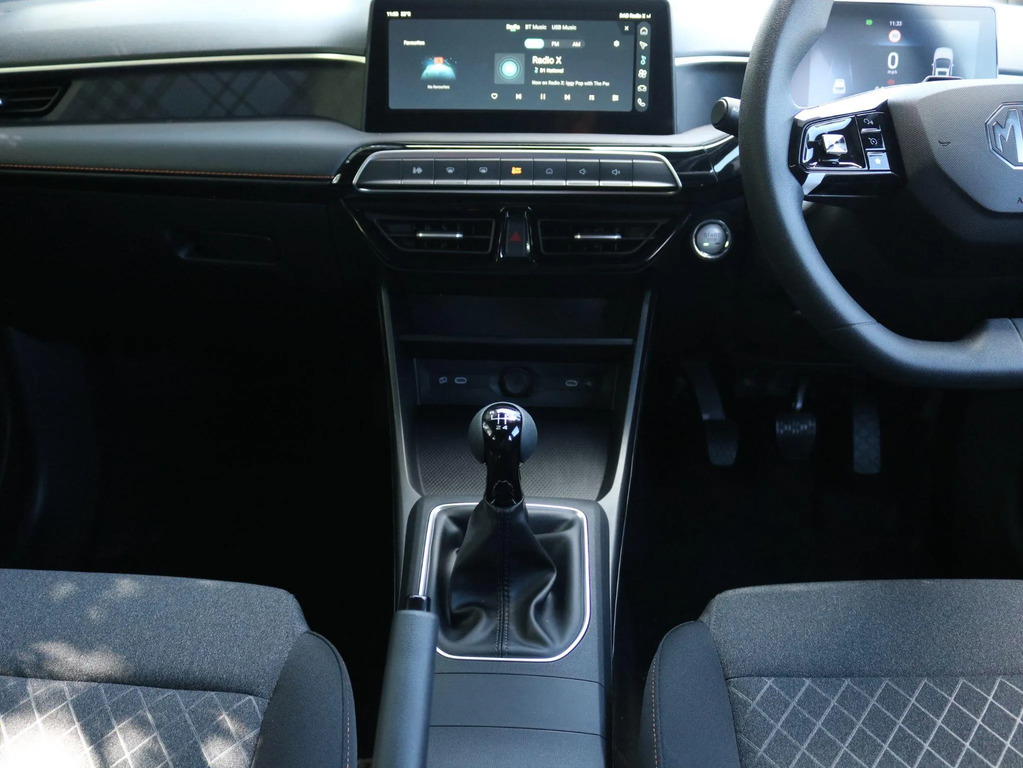 MG MG3 1.5 Hybrid Trophy Black #25