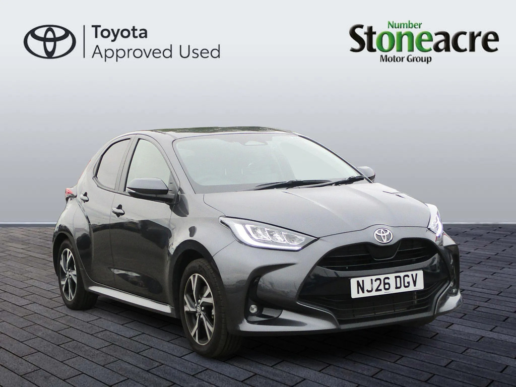 Toyota Yaris 1.5 Hybrid Design Cvt