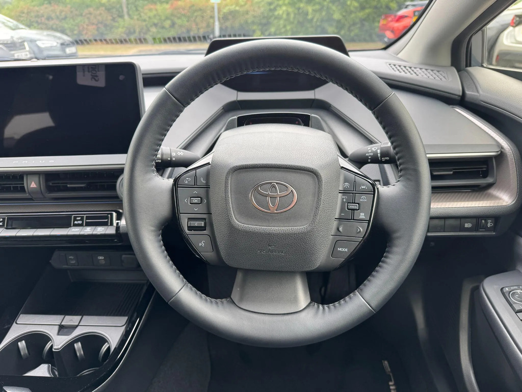 Toyota Prius Design Black #17