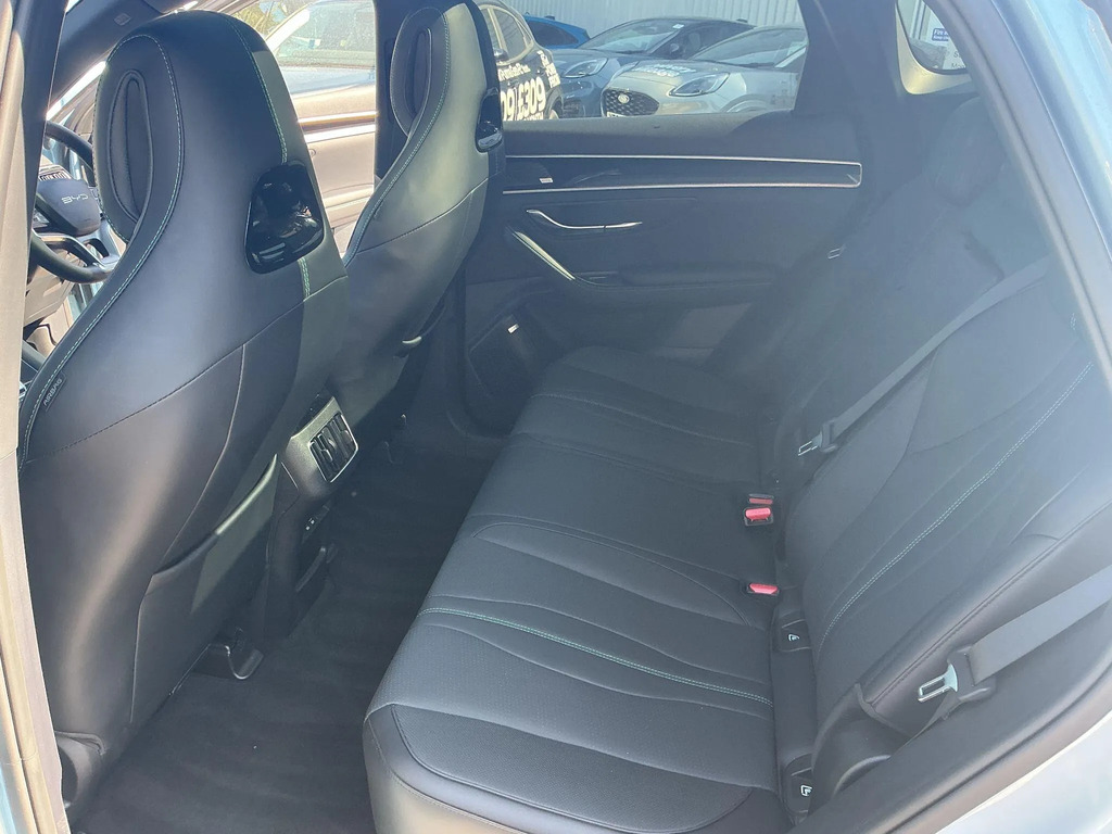 Byd Seal U 1.5 Dm-i Awd Design Grey #11