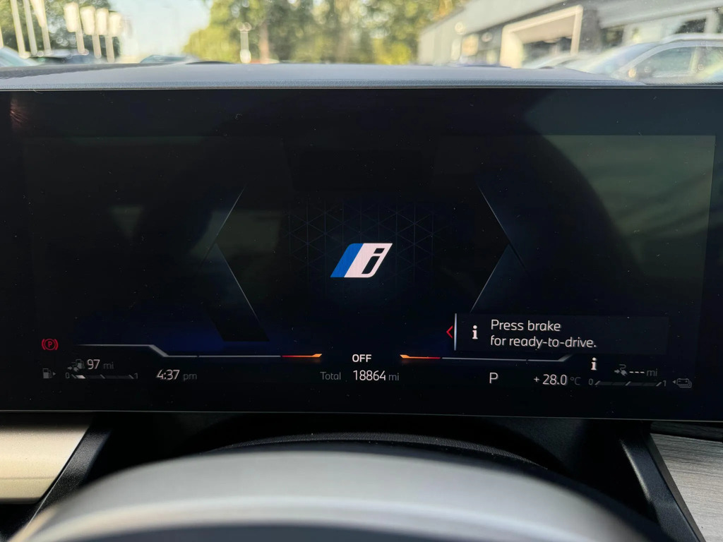 BMW 5 Series 530E M Sport Tech Plus Black #32