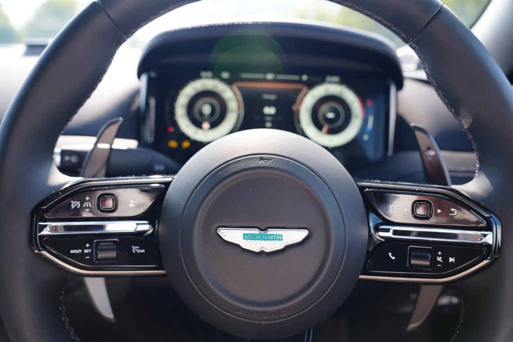 Aston Martin DB12 4.0L V8 Coupe Green #23