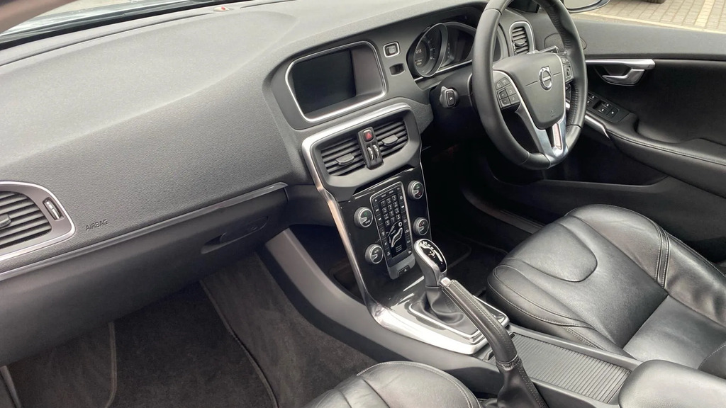 Volvo V40 T2 R-design Grey #37