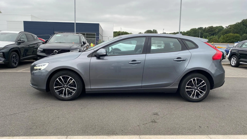Volvo V40 T2 R-design Grey #40
