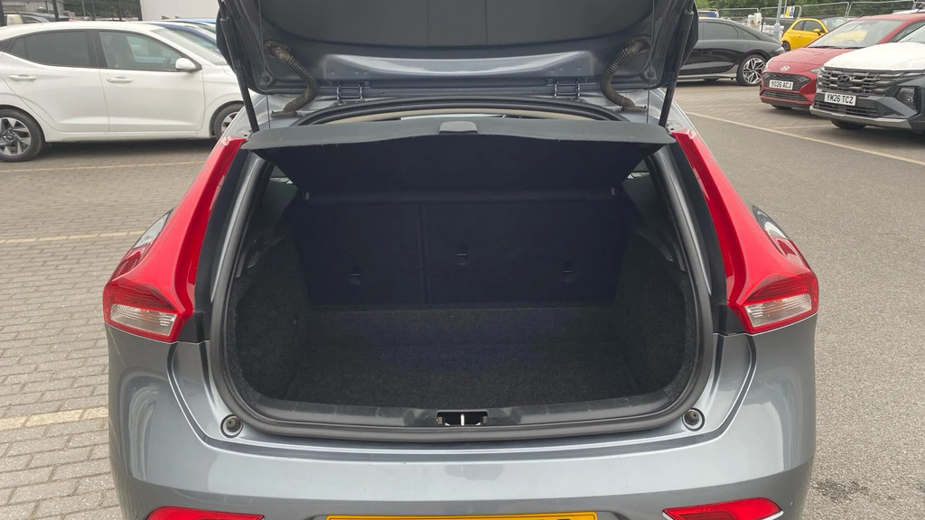 Volvo V40 T2 R-design Grey #13