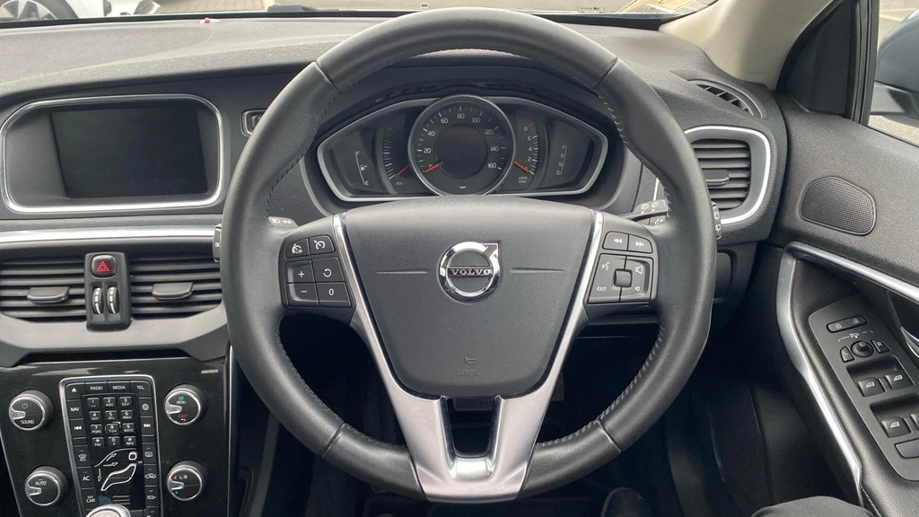 Volvo V40 T2 R-design Grey #10