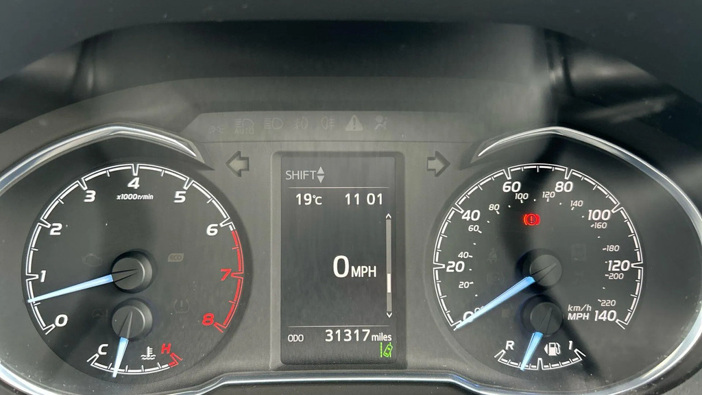 Toyota Yaris Dynamic Silver #13