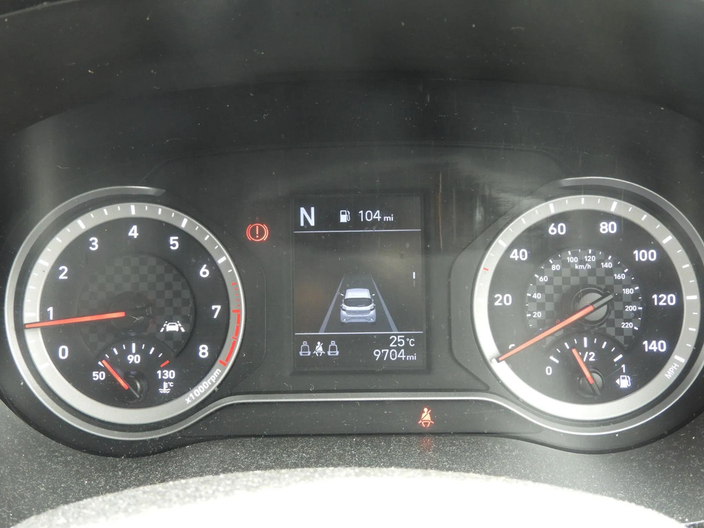 Hyundai I10 Se Connect White #30