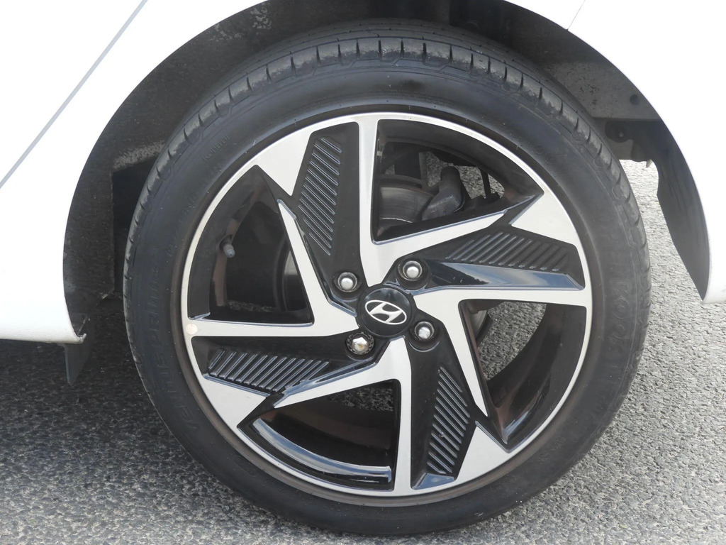 Hyundai I10 Se Connect White #22