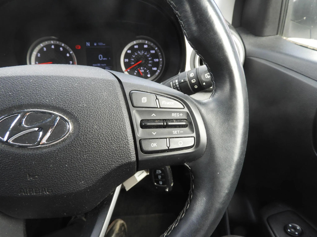 Hyundai I10 Se Connect White #20