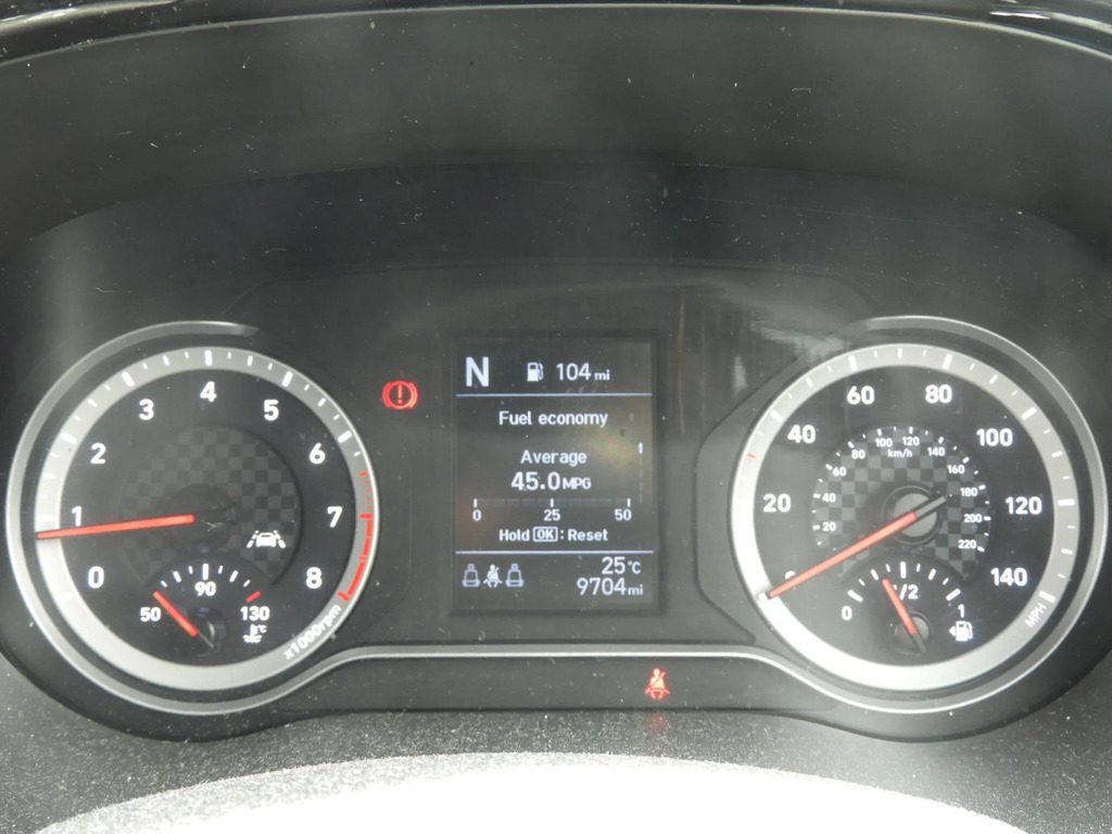 Hyundai I10 Se Connect White #28