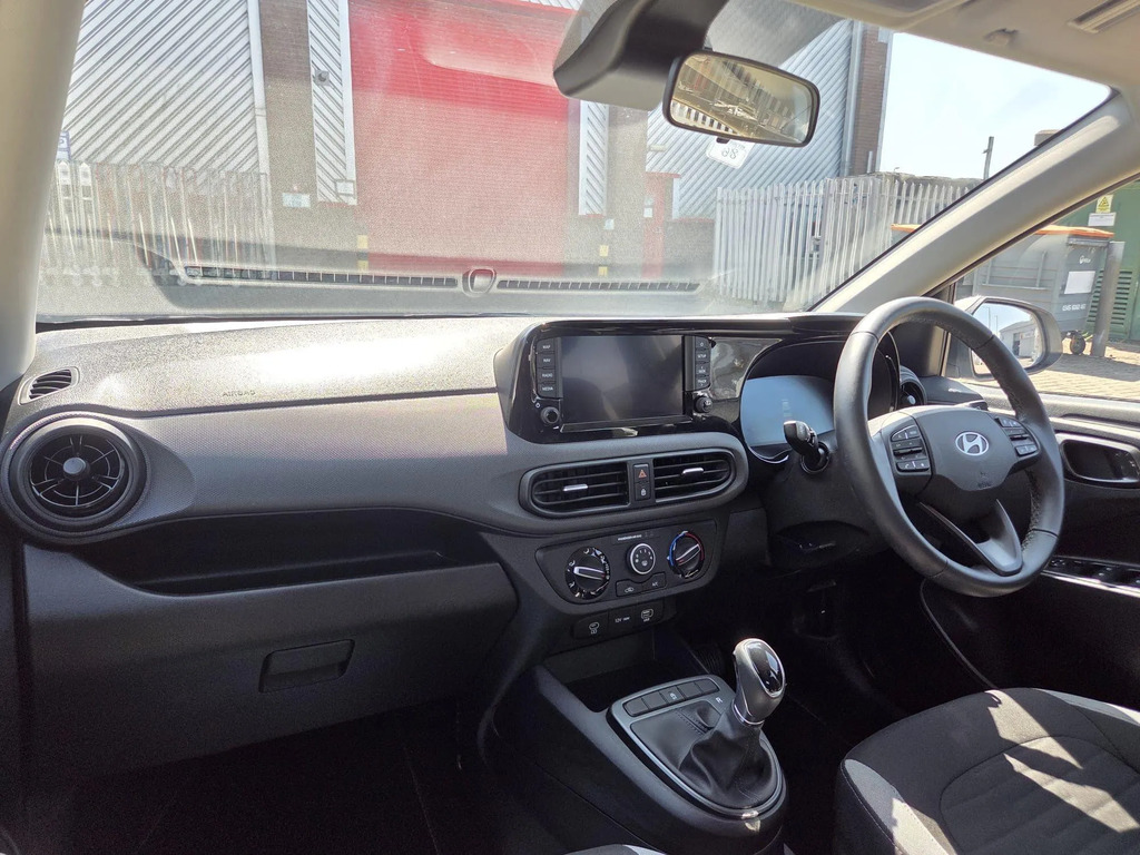 Hyundai I10 Premium  #15