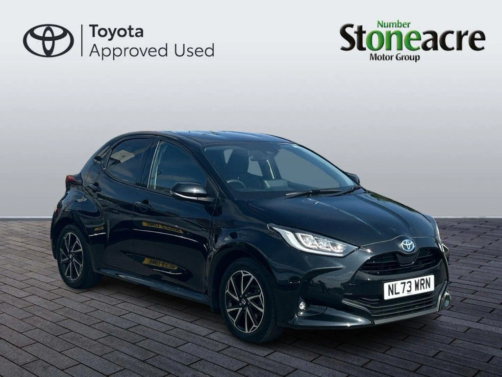 Toyota Yaris 1.5 Hybrid Design Cvt 