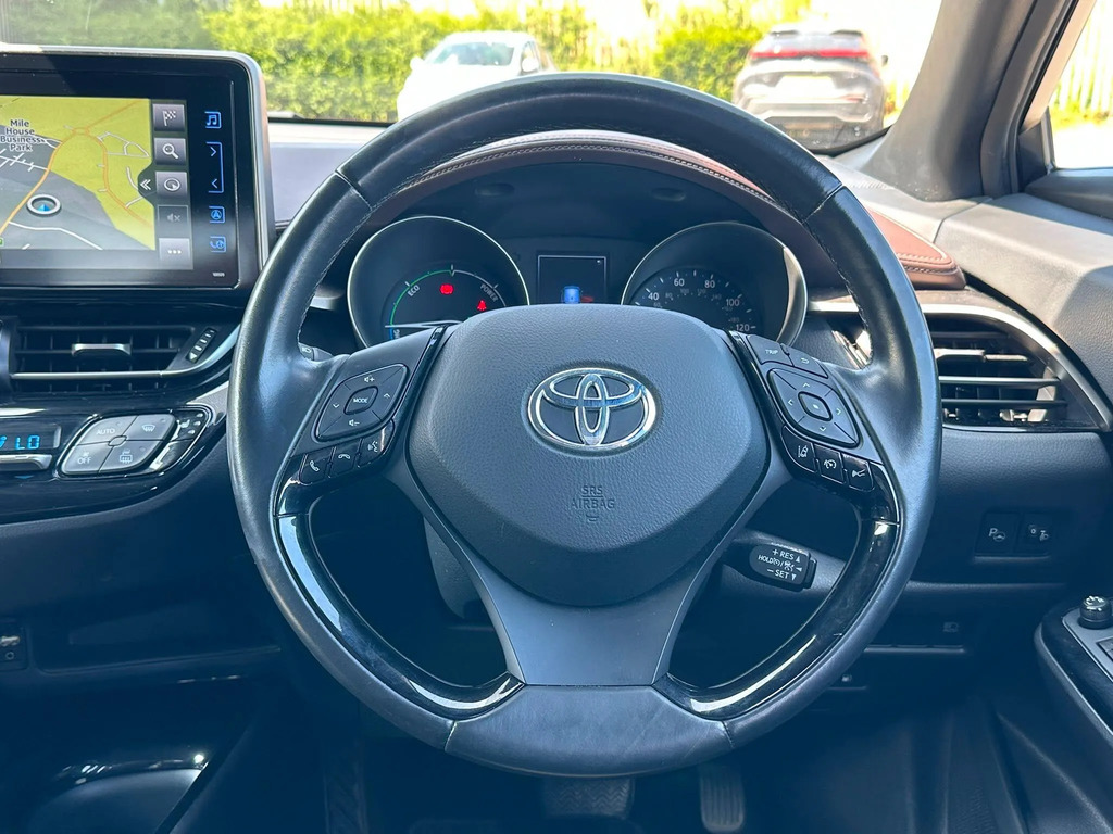 Toyota C-Hr 1.8 Vvt-h Excel Suv Hybrid Cvt Euro 6 White #4