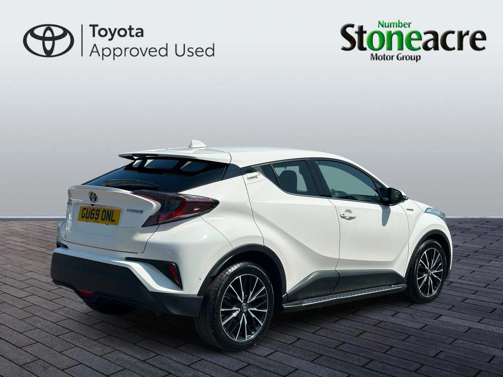 Toyota C-Hr 1.8 Vvt-h Excel Suv White #2
