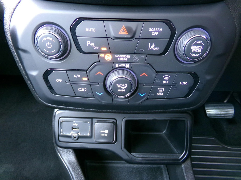 Jeep Renegade 1.5 E-hybrid Summit Dct Red #16