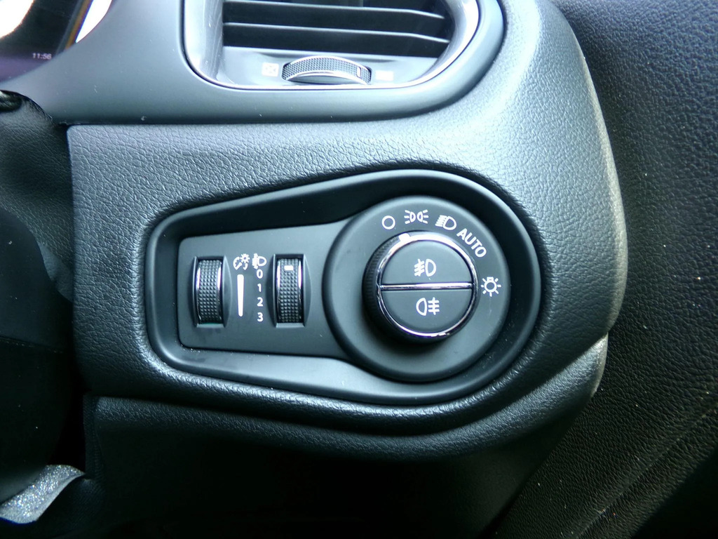 Jeep Renegade 1.5 E-hybrid Summit Dct Red #17
