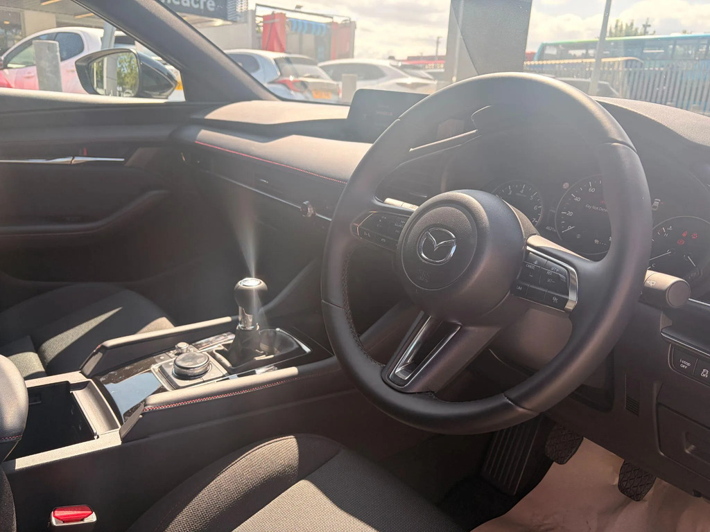 Mazda 3 2.5 E-skyactiv-g Mhev Homura Euro 6 Ss 