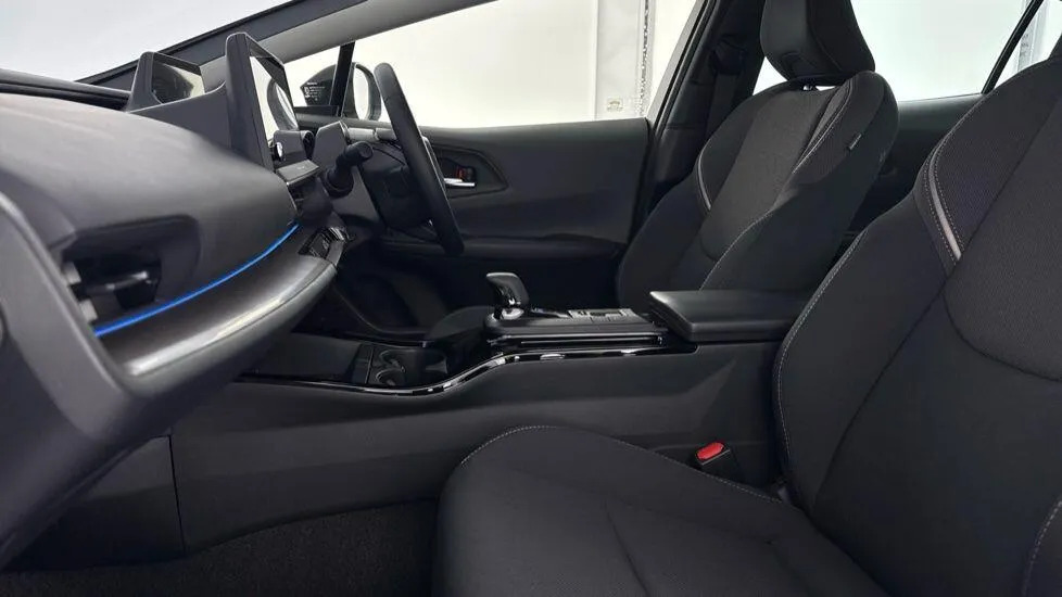 Toyota Prius Prius Plug-in Excel  #17